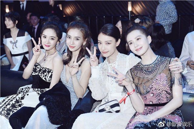 "Tứ tiểu hoa đán" 8x bao gồm Dương Mịch, Angela Baby, Nghê Ni và Lưu Thi Thi được xem là những mỹ nhân nổi bật nhất trong lứa diễn viên nữ 8x của điện ảnh Trung Quốc.
