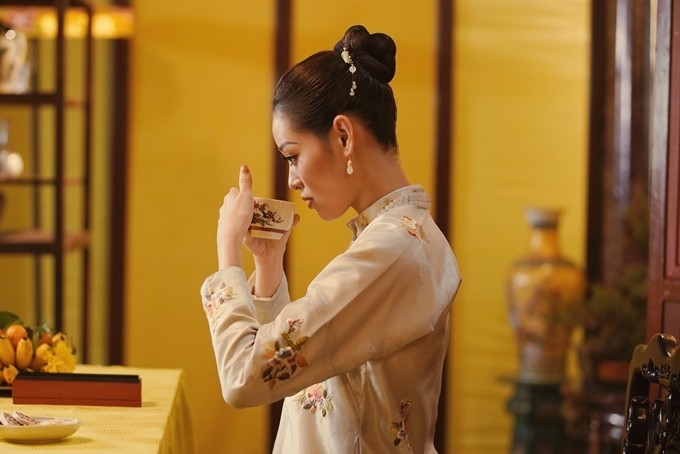 Hoa hậu Khánh Vân đóng phim cung đấu