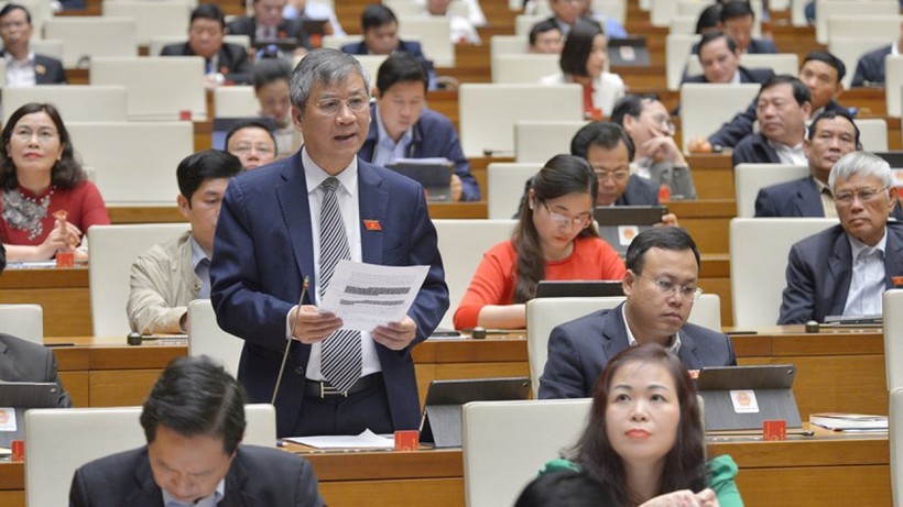 Đại biểu Nguyễn Anh Trí (đoàn Hà Nội) phát biểu thảo luận về Luật phòng, chống ma túy (sửa đổi). Ảnh: Quốc hội.