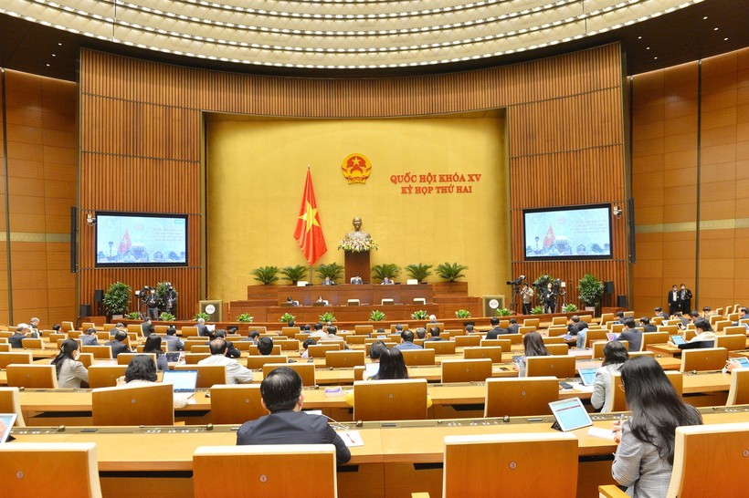 Thảo luận về Dự thảo Nghị quyết về tổ chức phiên tòa trực tuyến tại Kỳ họp thứ 2, Quốc hội khóa XV.