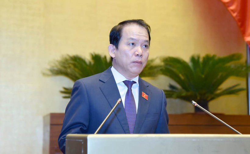 Chủ nhiệm Ủy ban Pháp luật Hoàng Thanh Tùng phát biểu tại hội nghị. Ảnh: Quang Khánh.