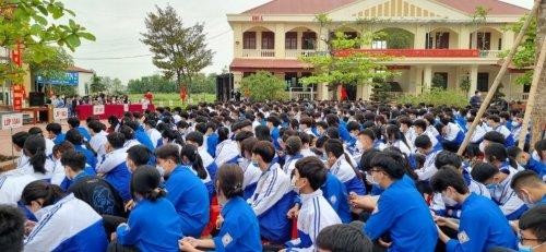 Tỉnh Đoàn Thanh Hoá thường xuyên kết hợp chương trình hướng nghiệp vào nhà trường.