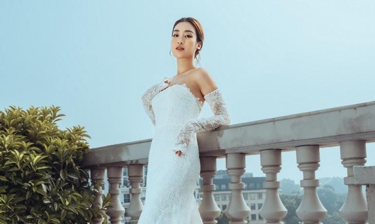 Hoa hậu Đỗ Mỹ Linh rạng ngời trong bộ váy cưới trước tin đồn sắp lên xe hoa
