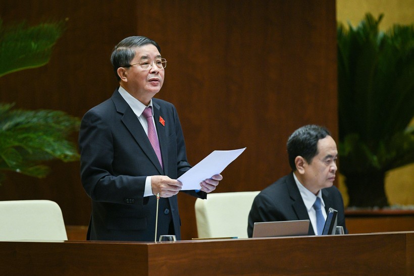 Phó Chủ tịch Quốc hội Nguyễn Đức Hải điều hành phiên thảo luận.