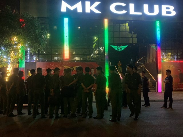 Thái Bình: Công an đột kích quán bar, gần 40 thanh niên dương tính với ma tuý