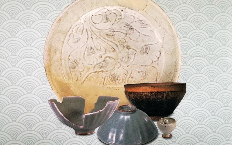 Các cuộc khai quật tại Hoàng thành Thăng Long phát hiện khá nhiều gốm sứ Trung Quốc.