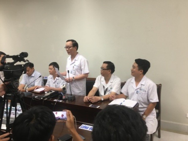 PGS Trần Minh Điển, Phó giám đốc Bệnh viện Nhi Trung ương trả lời PV.