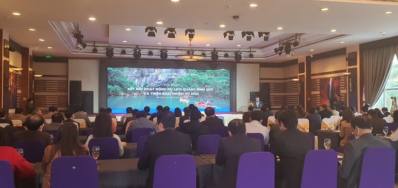 Quảng Bình đã tổ chức Hội nghị tổng kết hoạt động du lịch năm 2021 và triển khai nhiệm vụ năm 2022.