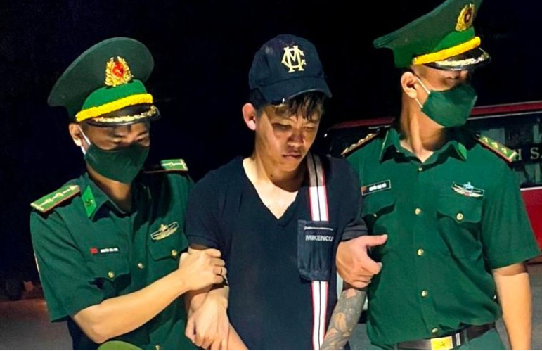 Đối tượng vận chuyển trái phép chất ma tuý bị lực lượng chức năng bắt giữ là Phan Văn An (SN 1992, trú tại phường 16, Quận 4, TP HCM).