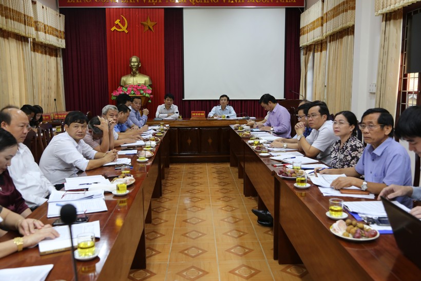 Toàn cảnh buổi làm việc của Sở GD&ĐT Quảng Bình với huyện Minh Hóa.