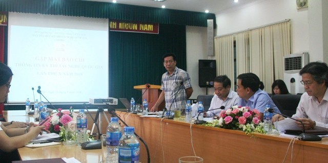 Ông Lê Văn Phòng, đại diện ban tổ chức chia sẻ thông tin về Kỳ thi tay nghề quốc gia lần thứ X với báo chí