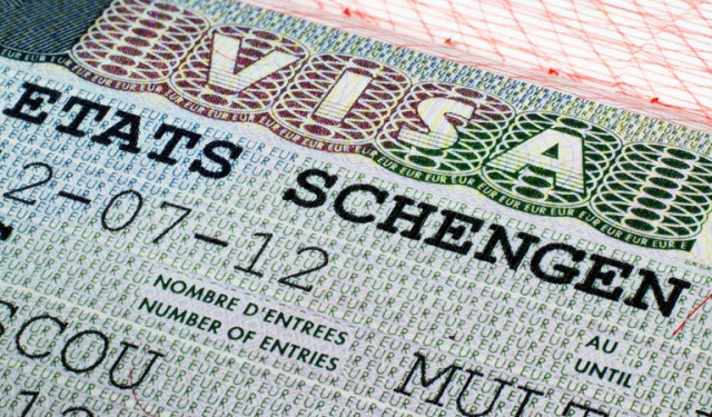 Cộng hòa Séc chính thức mở lại việc cấp visa dài hạn cho công dân Việt Nam sang làm việc