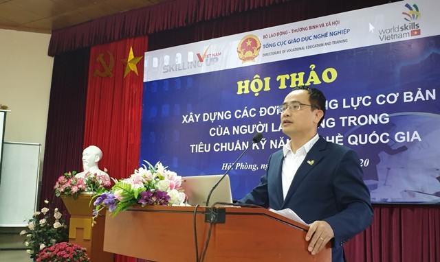 Ông Nguyễn Chí Trường – Vụ trưởng Vụ Kỹ năng nghề, Tổng cục Giáo dục nghề nghiệp phát biểu tại hội thảo