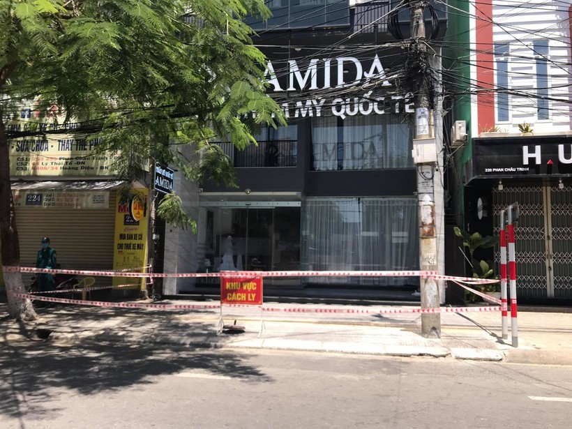 Thẩm mỹ viện AMIDA (số 222 đường Phan Châu Trinh, TP Đà Nẵng). 