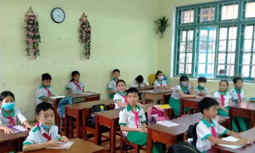 Các em học sinh Trường Tiểu học Nguyễn Viết Xuân. Ảnh: Bá Hùng. 