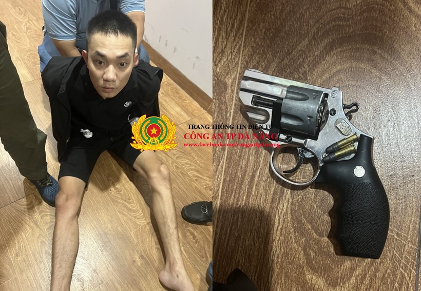 Đặng Hồ Anh Việt bị công an bắt giữ cùng một khẩu súng Rulo. (Ảnh: Công an Đà Nẵng)
