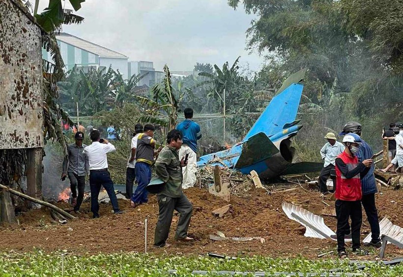 Hiện trường vụ rơi máy bay ở Quảng Nam.