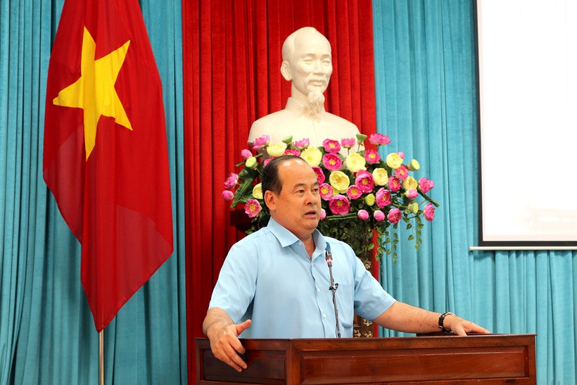 Ông Nguyễn Thanh Bình, Chủ tịch UBND tỉnh An Giang phát biểu chỉ đạo công tác phòng, chống dịch Covid-19 (Ảnh: Cổng TTĐT AG)
