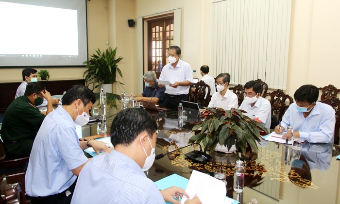 Ban chỉ đạo phòng chống dịch Covid-19 tỉnh Đồng Tháp họp khẩn.