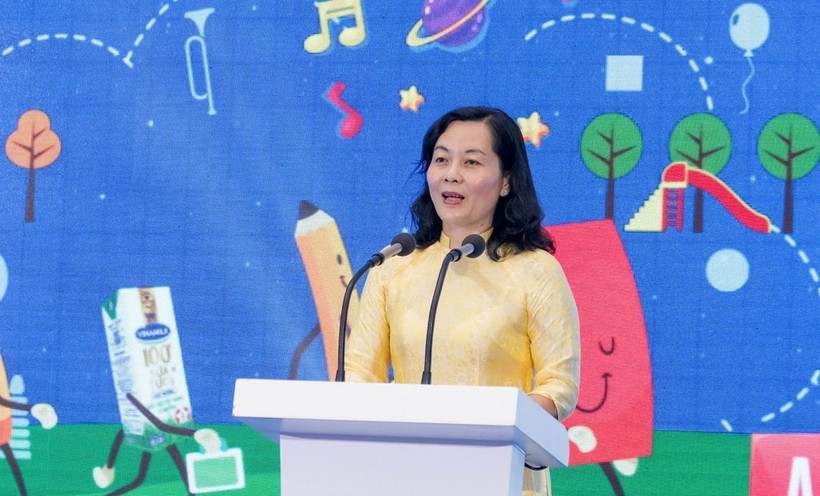 Bà Trương Thanh Nhuận, Giám đốc Sở GD&ĐT Vĩnh Long