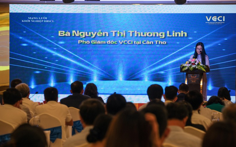 Quang cảnh chung kết Cuộc thi Khởi nghiệp ĐBSCL 2022.
