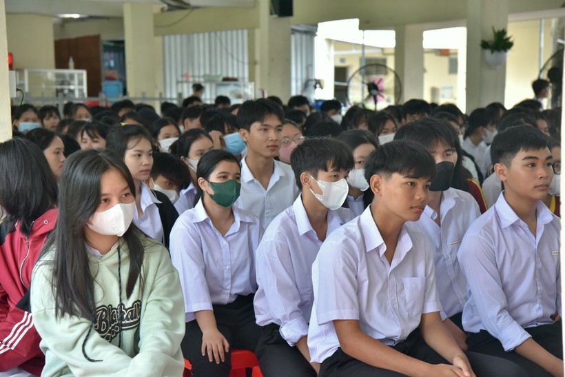 Học sinh huyện Tháp Mười tham dự Tuần lễ hưởng ứng học tập suốt đời tỉnh Đồng Tháp năm 2023