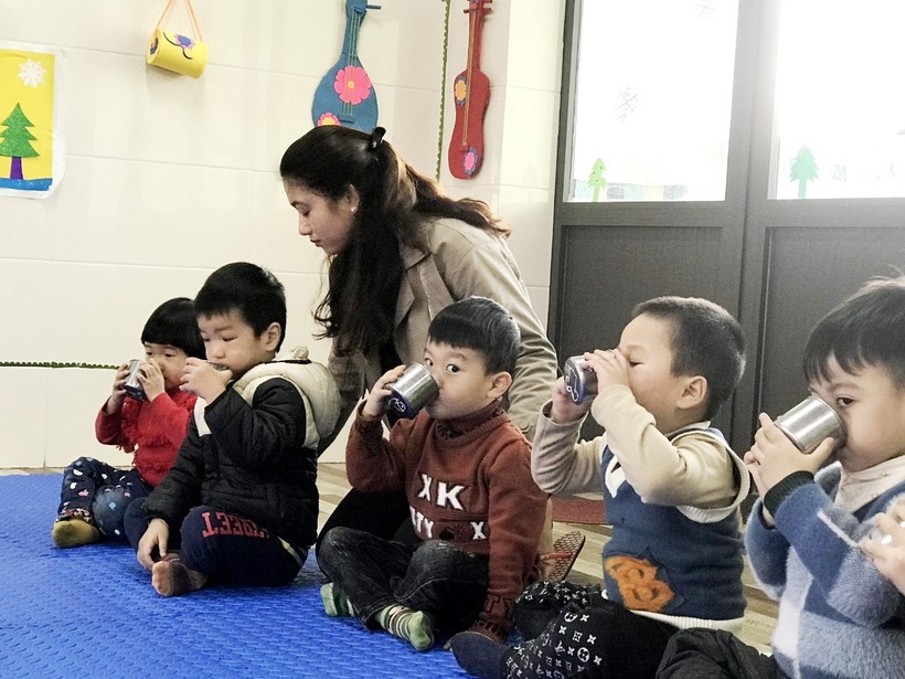 Các trường học tại Hà Tĩnh chủ động phòng chống rét cho học sinh mầm non (Ảnh: tư liệu).