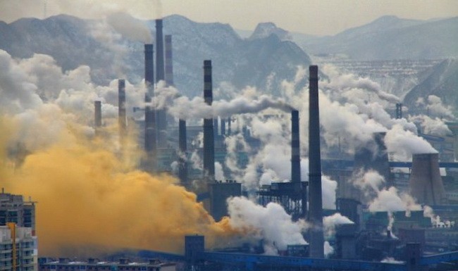 Ô nhiễm không khí gây ảnh hưởng đến phổi, da và tăng nguy cơ mắc các bệnh ung thư và tử vong với con người ( ảnh Internet)