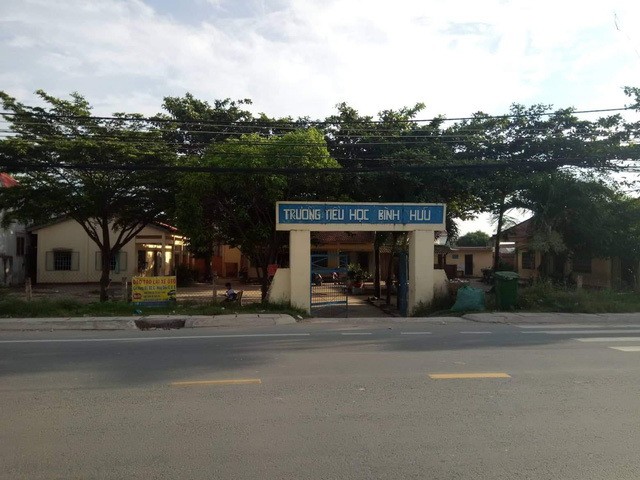 Trường Tiểu học Bình Hữu, huyện Đức Hòa, Long An - nơi xảy ra vụ việc