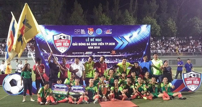 Đội tuyển trường ĐH Tôn Đức Thắng đăng quang chức vô địch giải bóng đá sinh viên TPHCM năm 2018