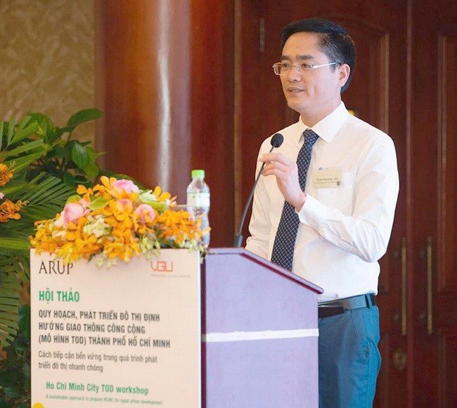 Ông Trần Quang Lâm, Giám đốc Sở GTVT TP.HCM phát biểu tại Hội thảo.