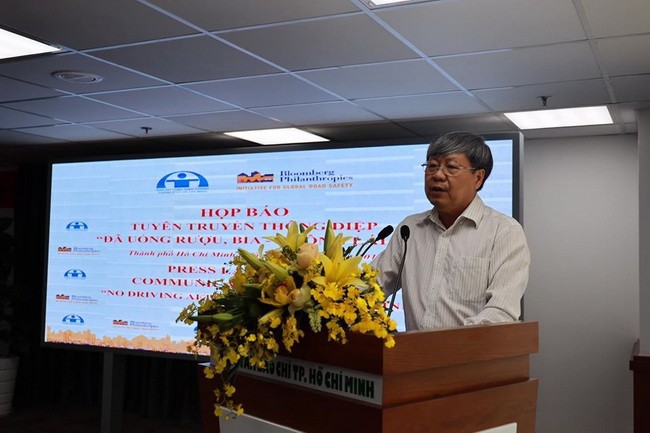 Ông Nguyễn Ngọc Tường - Phó Trưởng ban chuyên trách Ban ATGT TP phát biểu buổi tại họp báo.