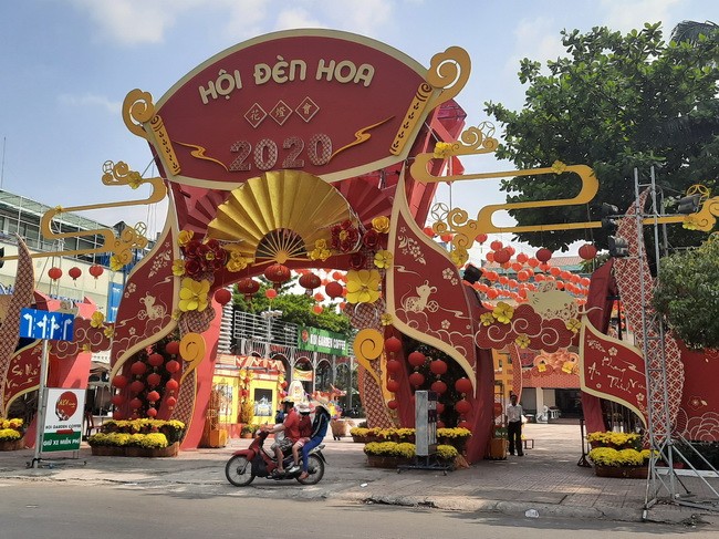 TP.HCM dừng tất cả các hoạt động tại lễ hội Nguyên Tiêu ở quận 5 để phòng chống dịch
