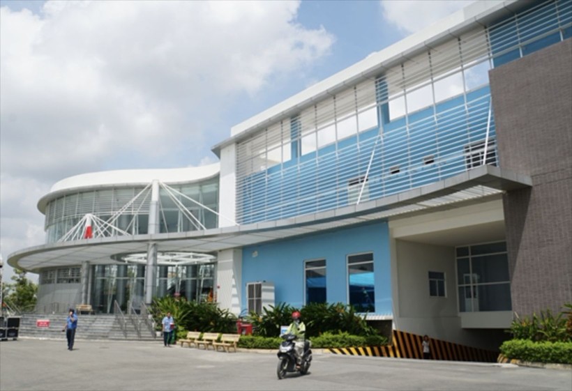 Từ ngày 24/6 , BV huyện Bình Chánh tạm thời chuyển đổi thành “Bệnh viện điều trị Covid-19 Bình Chánh” với quy mô 500 giường. (Ảnh: Sở Y tế).