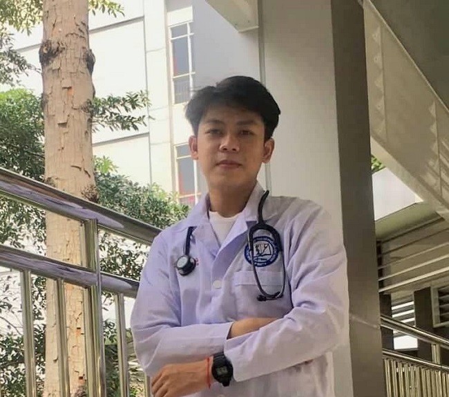Lê Huỳnh Tâm, sinh viên khoa Y học Cổ truyền - Trường ĐH Y Dược TPHCM. Ảnh: NVCC