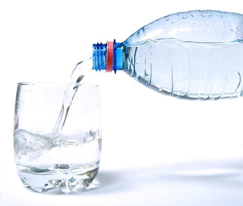 Nước uống - nhu cầu hàng ngày của con người