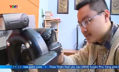 Nguyễn Trí Quang với chiếc máy quét 3D của mình