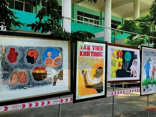 Các trường y, dược Đà Nẵng cấm hút thuốc lá