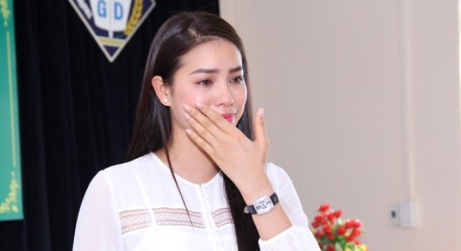 Trò bẩn đáng sợ ở cuộc thi Hoa hậu Phạm Hương tham gia