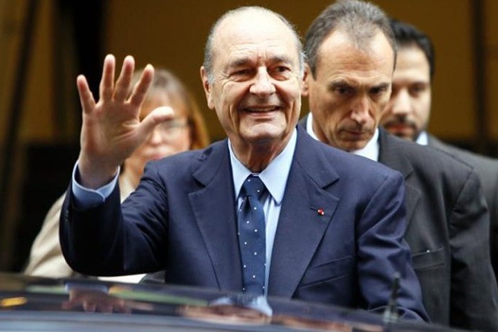 Cựu Tổng thống Pháp Jacques Chirac nhập viện khẩn cấp vì nhiễm trùng phổi