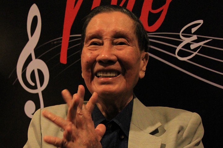 Nhạc sĩ Phạm Tuyên và 700 bài hát tặng vợ