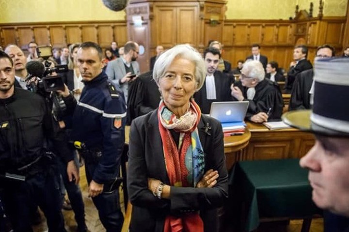 “Sếp” IMF bị tòa án Pháp kết tội vì khoản tiền 429 triệu USD
