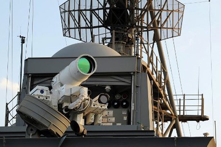 Tàu chiến Mỹ sẽ được trang bị súng laser "khủng"
