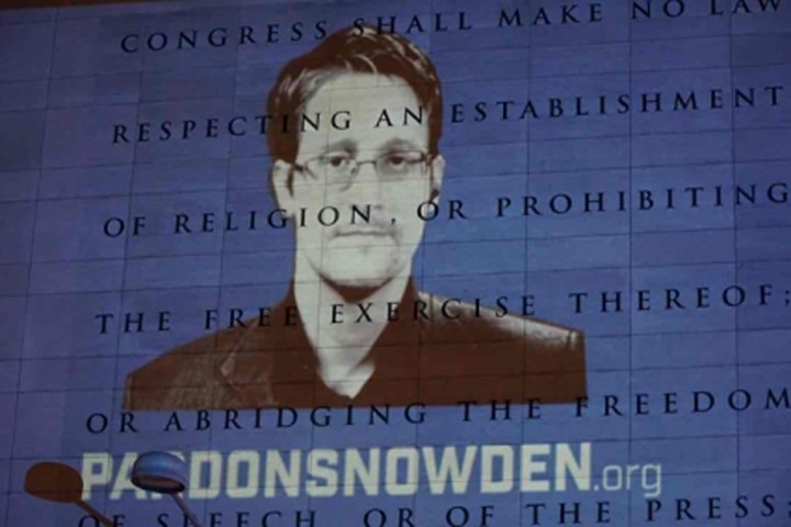 Nga sẽ dùng cựu điệp viên Snowden "làm quà" cho Mỹ?