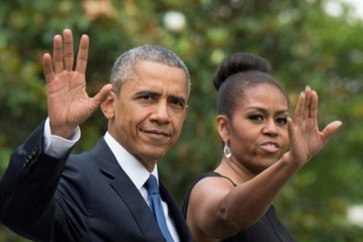 Vợ chồng ông Obama viết hồi ký với hợp đồng 60 triệu USD