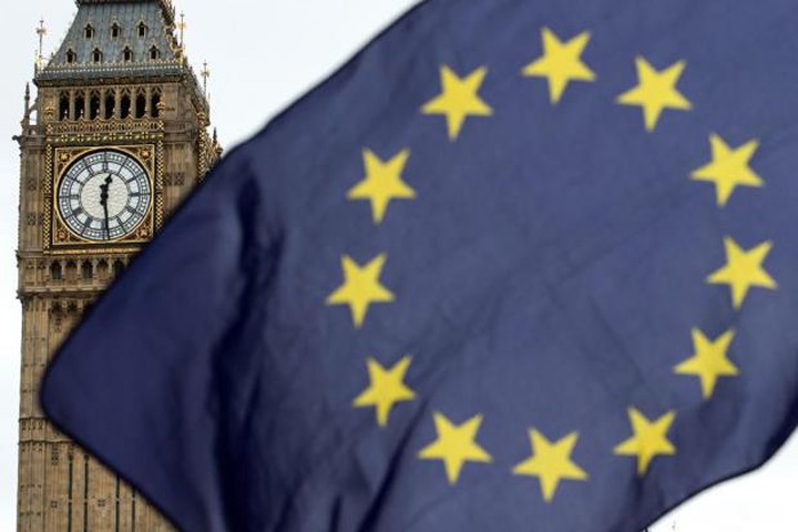 Công dân EU có thể tự do đến Anh trong thời kỳ chuyển đổi hậu Brexit