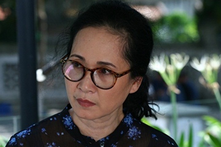"Mẹ chồng" NSND Lan Hương – hơn 30 năm đóng phim và hàng loạt vai diễn đắt giá