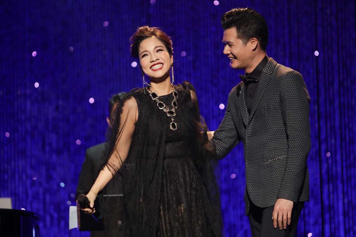 Mỹ Linh, Hà Trần xuất hiện trong liveshow của Quang Dũng ở Mỹ