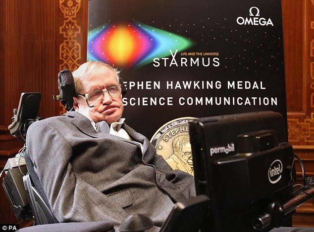 Nhà vật lý nổi tiếng người Anh Stephen Hawking tại lễ hội Starbus (Na Uy) 