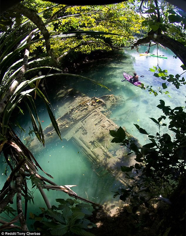 Chiếc máy bay được phát hiện ở quần đảo Palau của Micronesia